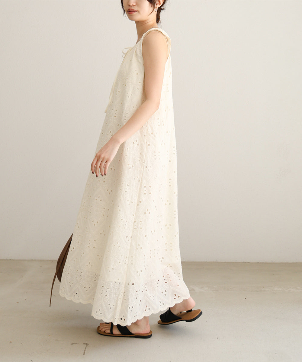 【S・Mサイズ展開】コットン刺繍ワンピース