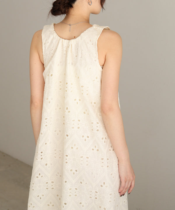 【S・Mサイズ展開】コットン刺繍ワンピース