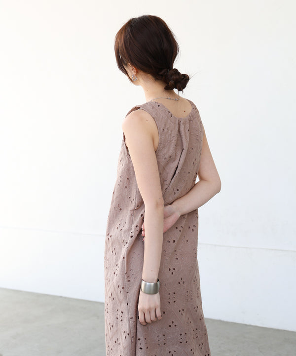 【S・Mサイズ展開】コットン刺繍ワンピース