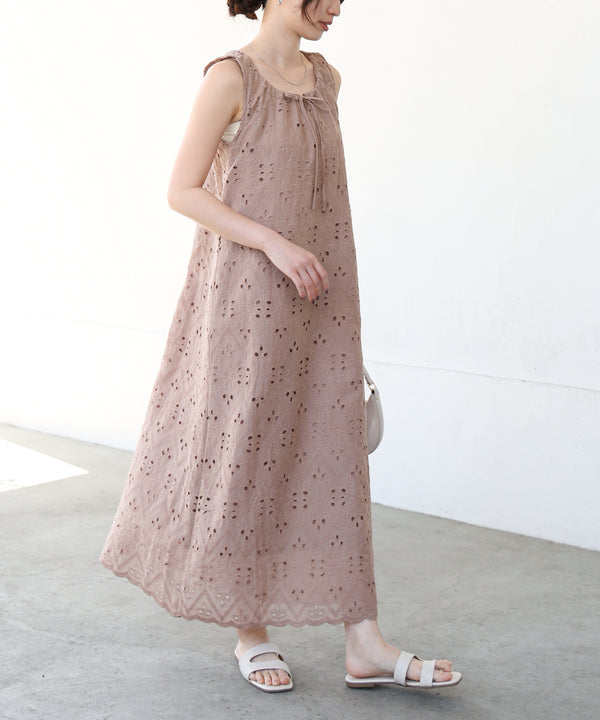 【S・Mサイズ展開】コットン刺繍ワンピース