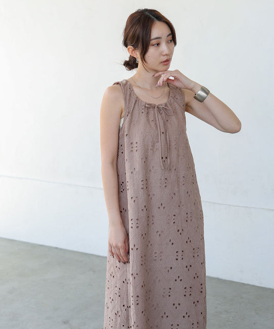 【S・Mサイズ展開】コットン刺繍ワンピース