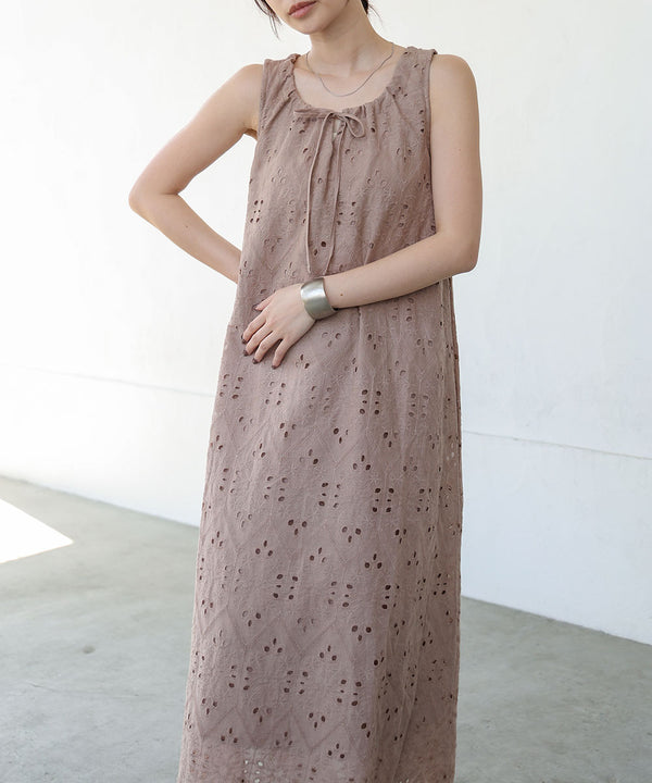 【S・Mサイズ展開】コットン刺繍ワンピース