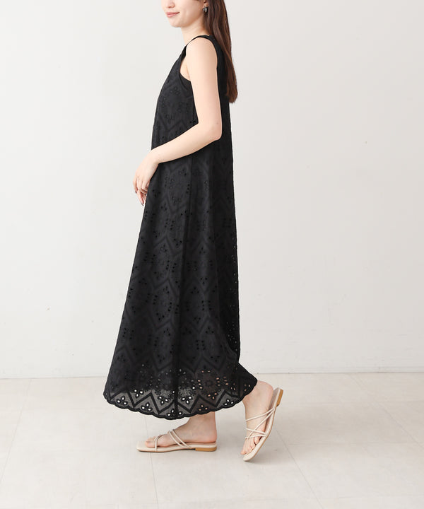 【S・Mサイズ展開】コットン刺繍ワンピース