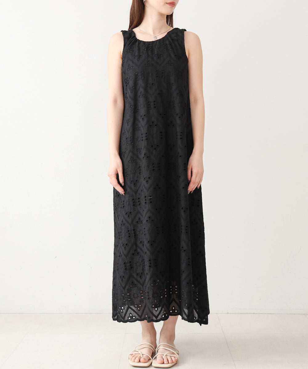 【S・Mサイズ展開】コットン刺繍ワンピース