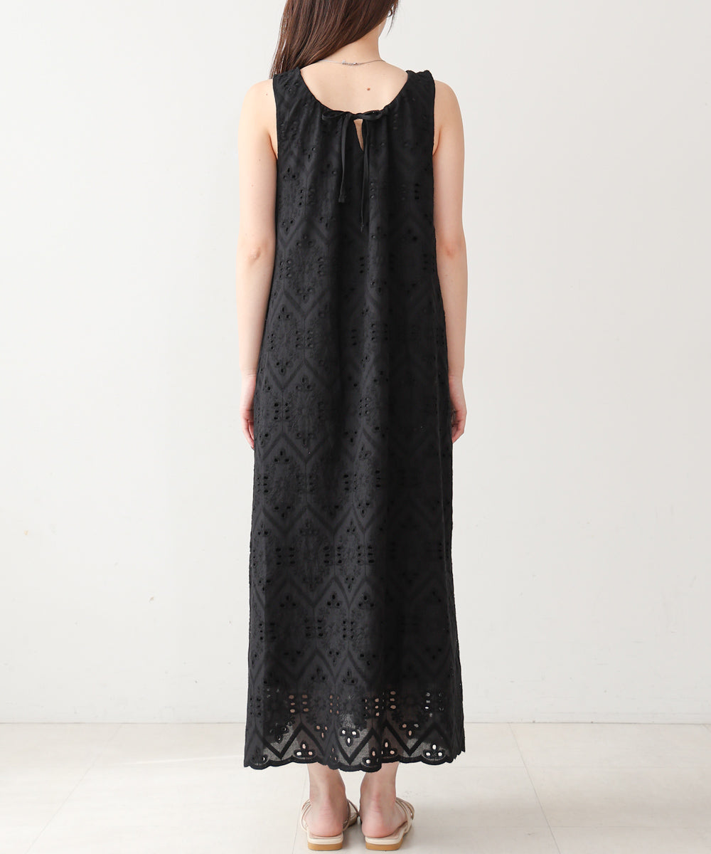 【S・Mサイズ展開】コットン刺繍ワンピース