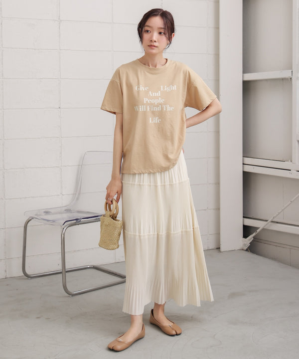 プリーツスカート