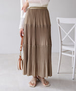 プリーツスカート