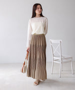 プリーツスカート