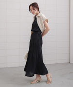 プリーツスカート