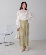 プリーツスカート