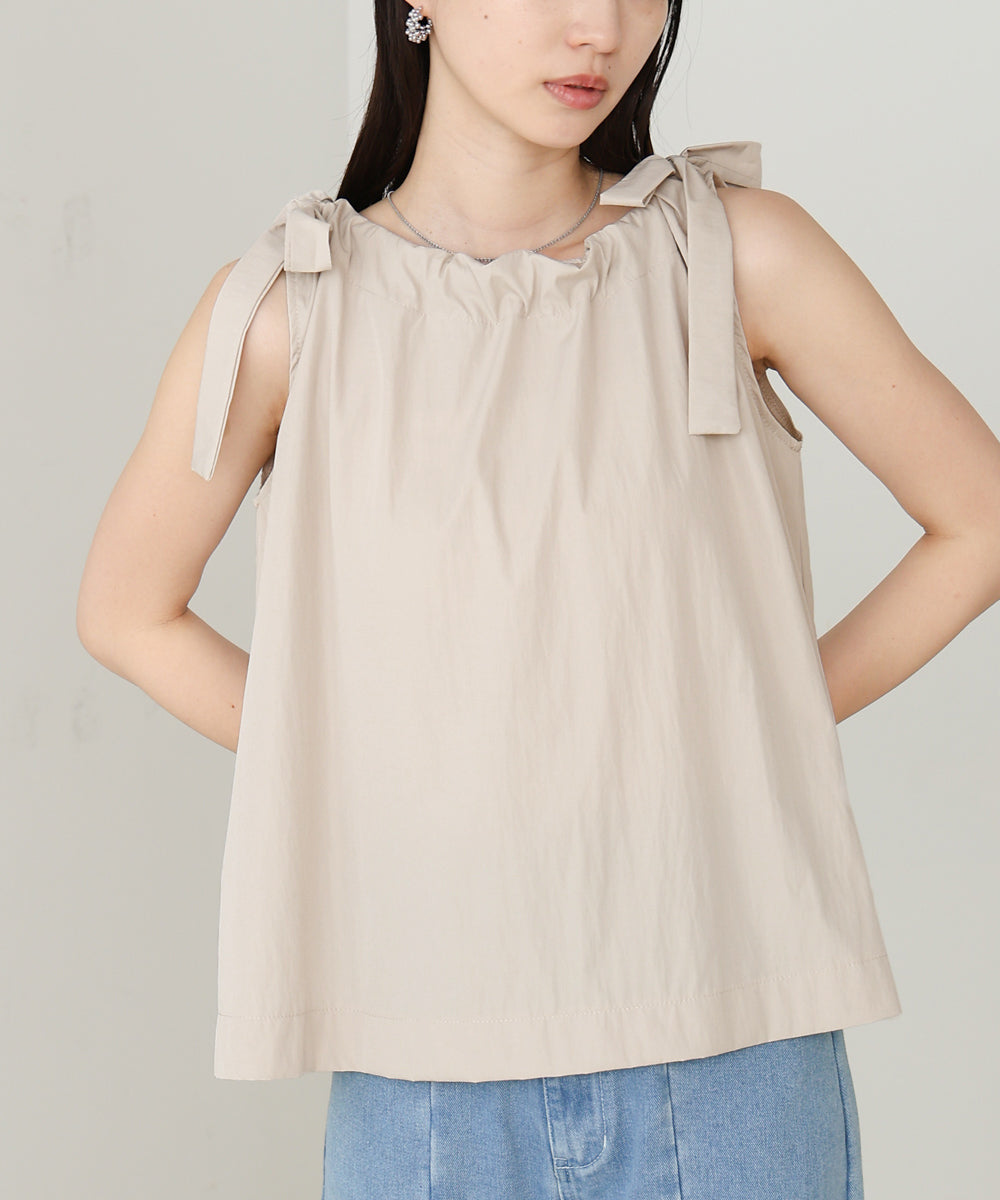 ショルダーリボンデザインブラウス