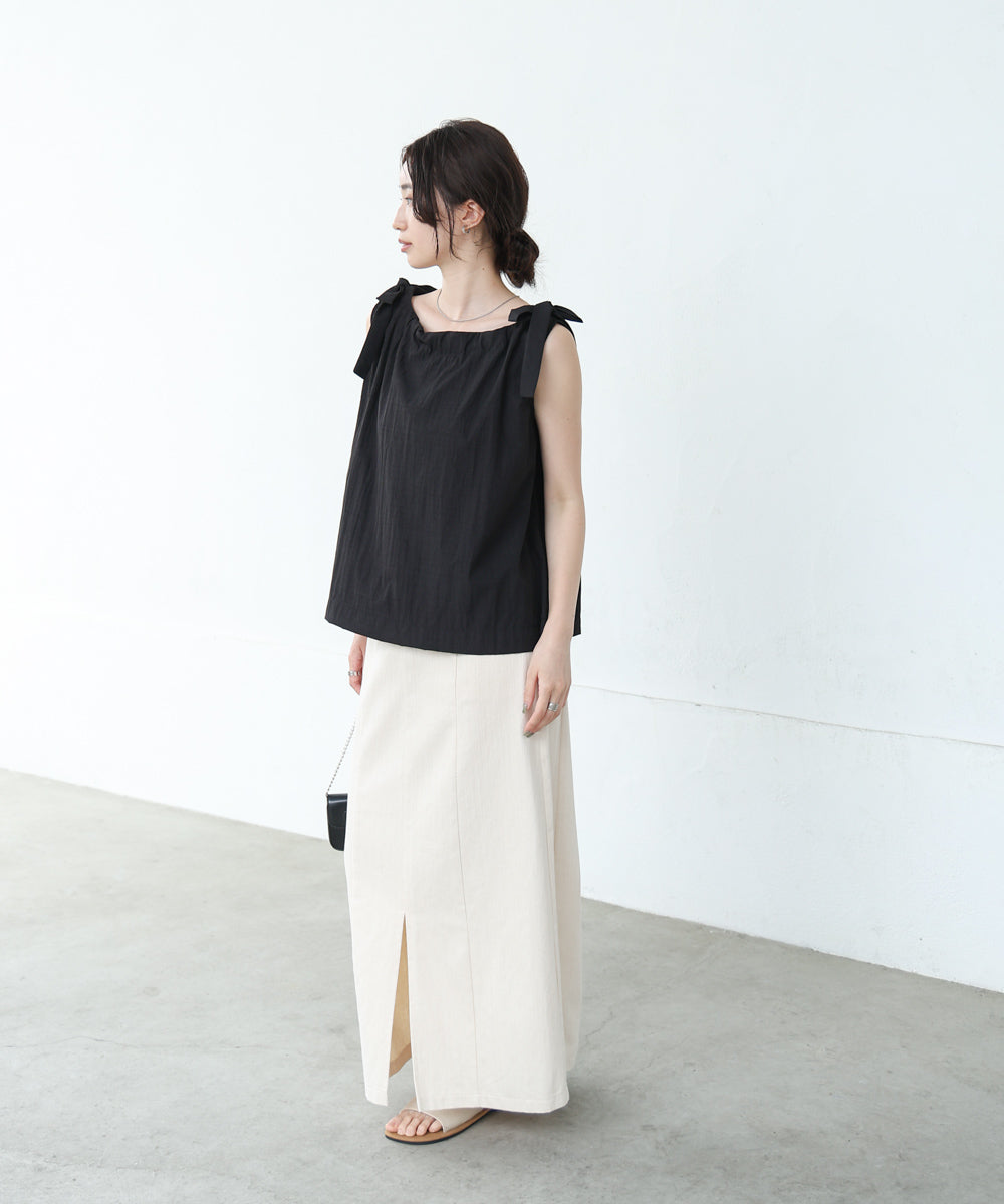 ショルダーリボンデザインブラウス