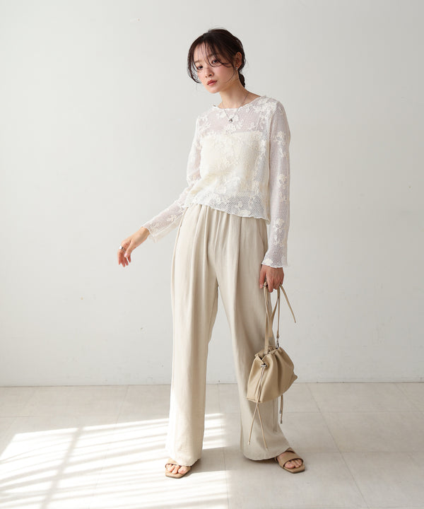 刺繍透かし編みトップス