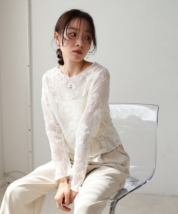 刺繍透かし編みトップス