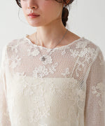 刺繍透かし編みトップス