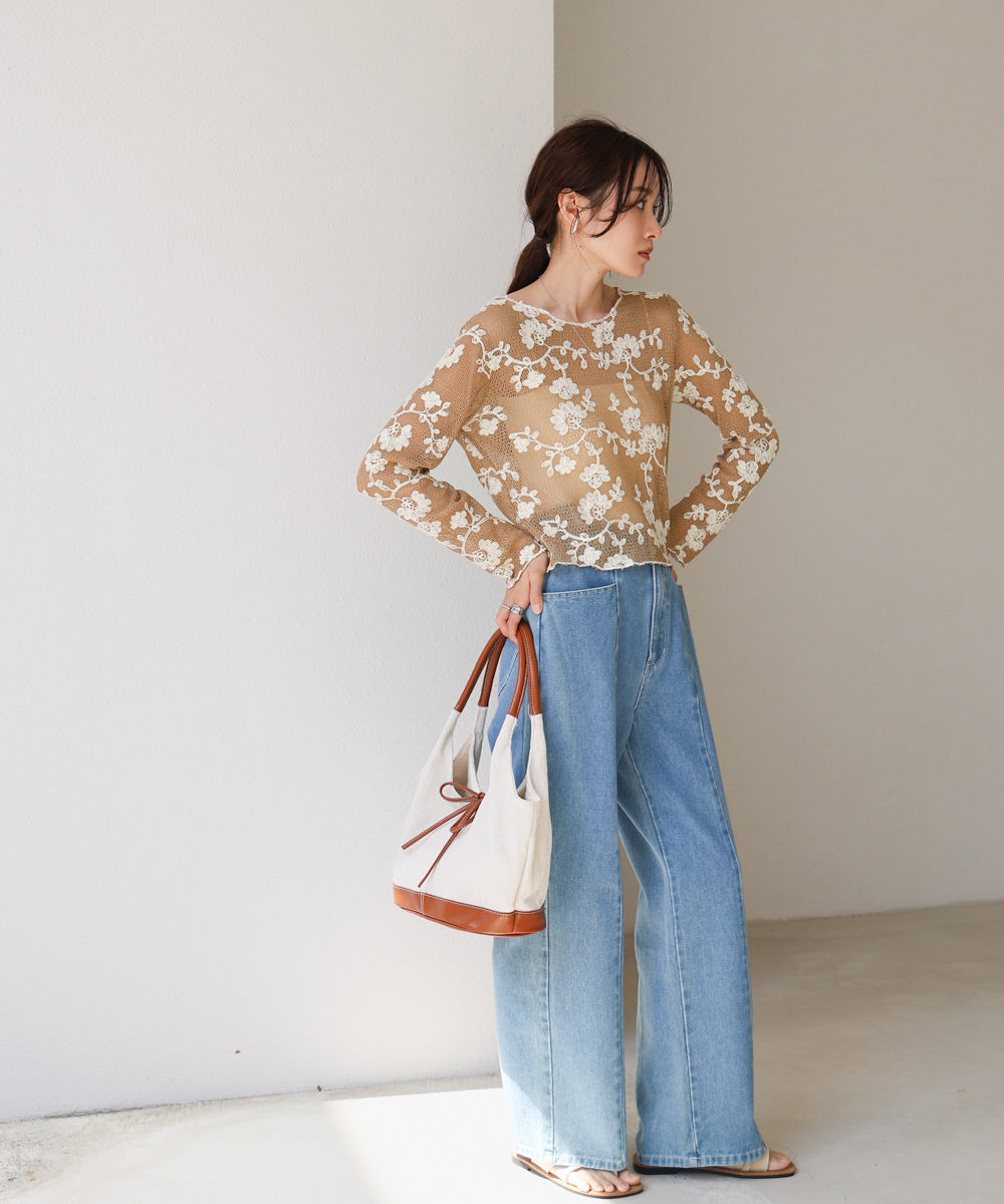 刺繍透かし編みトップス
