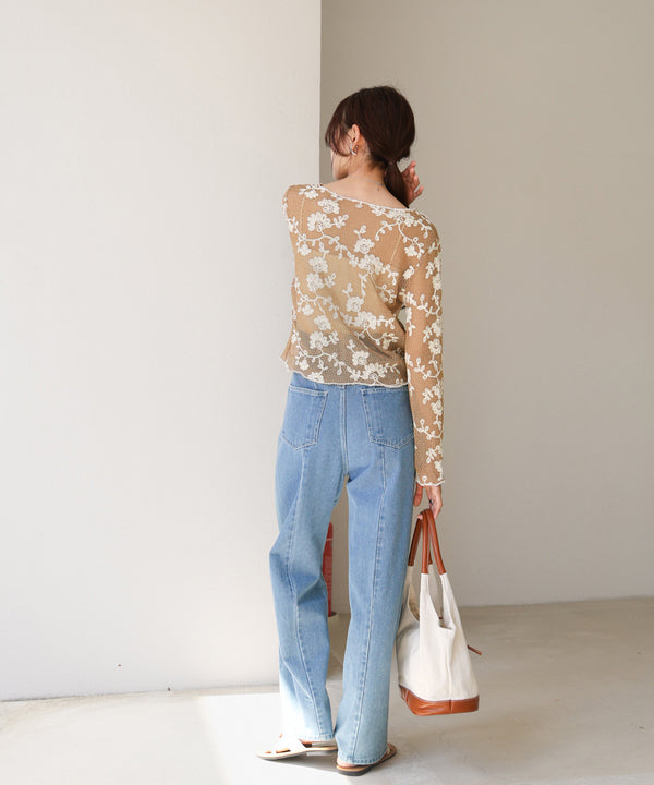 刺繍透かし編みトップス