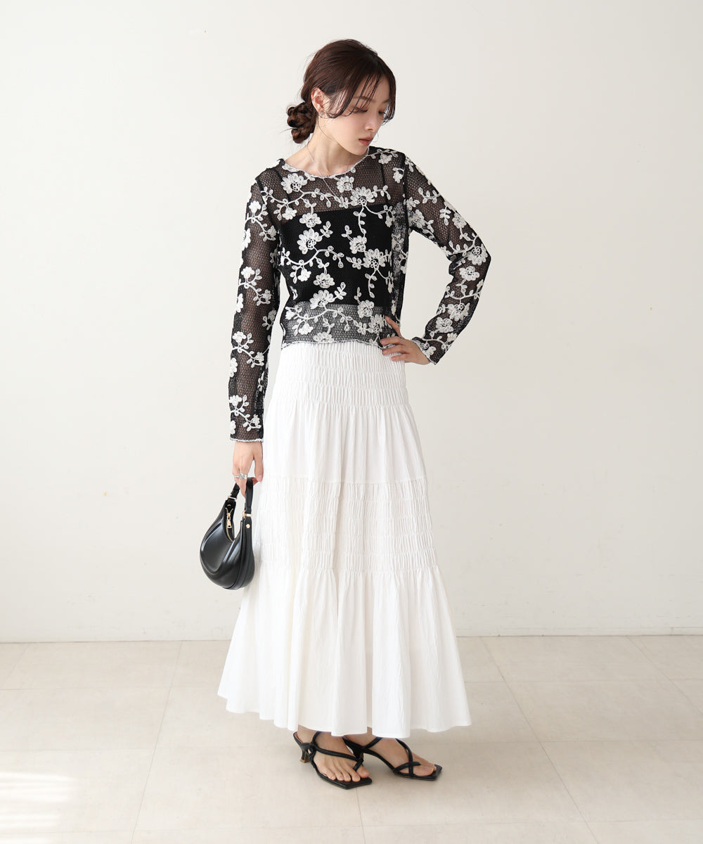 刺繍透かし編みトップス