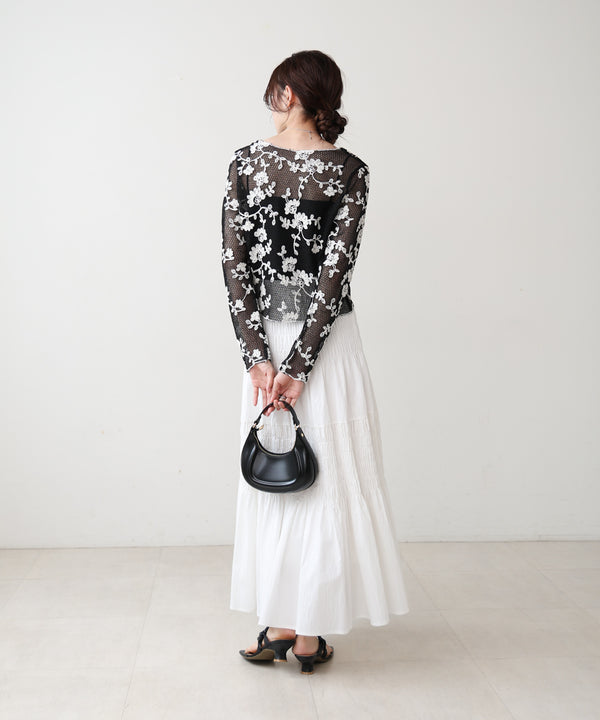 刺繍透かし編みトップス