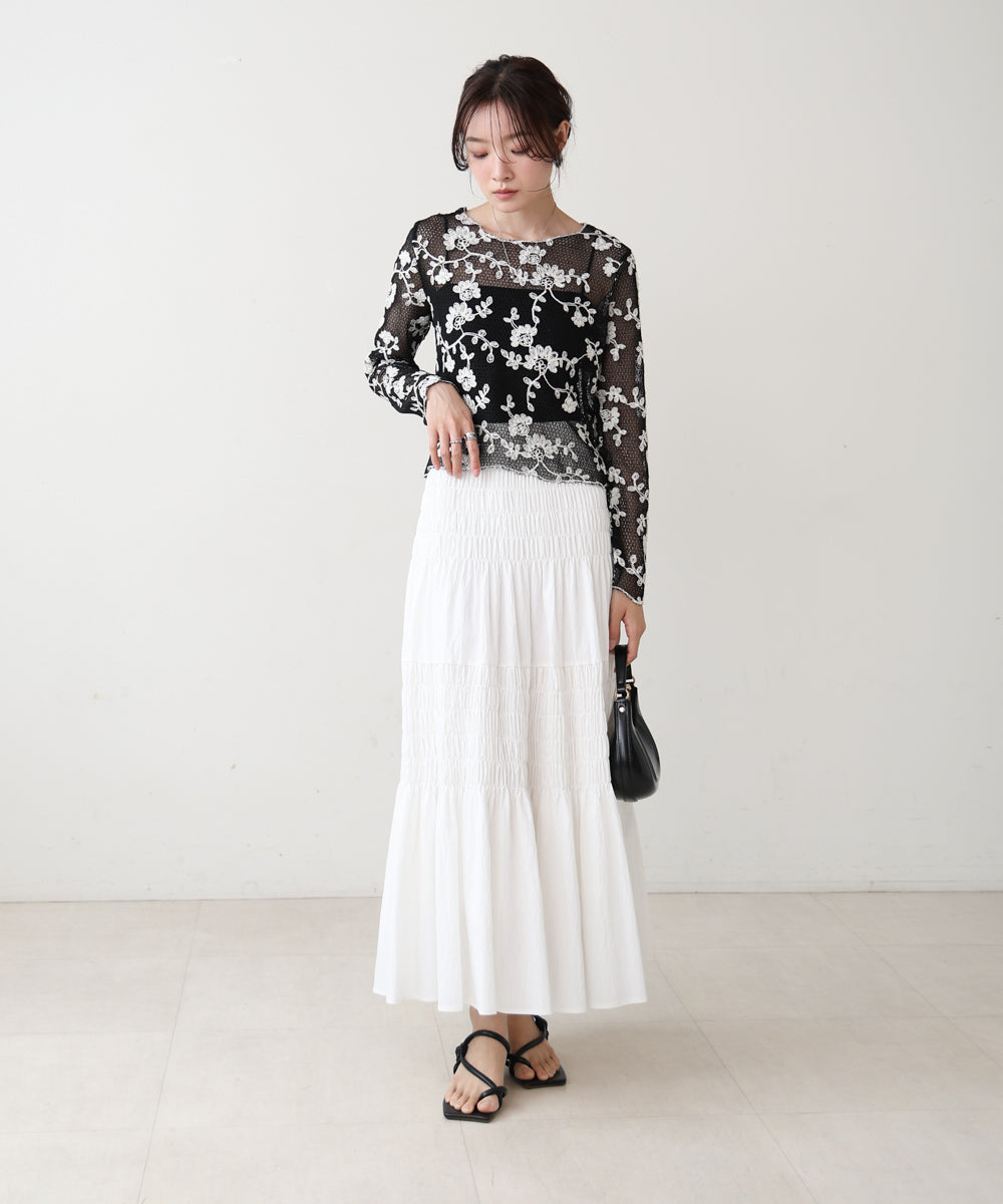 刺繍透かし編みトップス