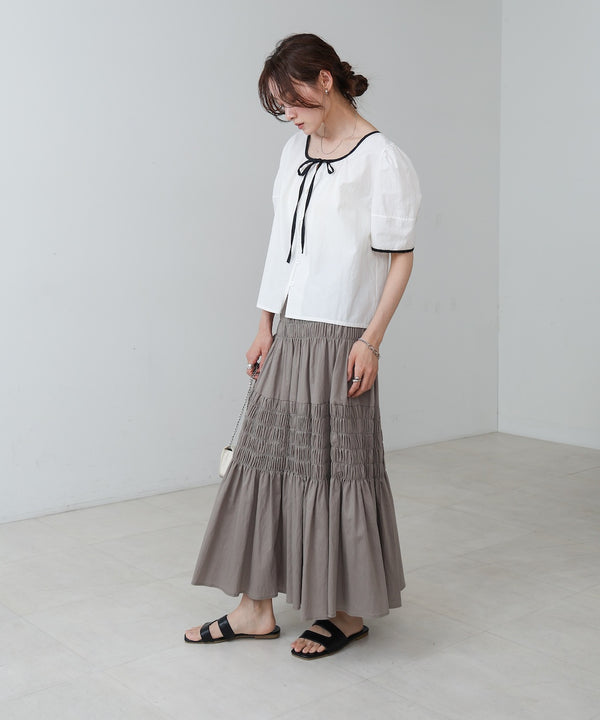 パイピングリボンブラウス