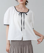 パイピングリボンブラウス