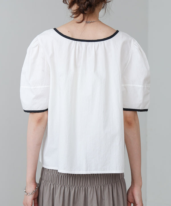 パイピングリボンブラウス