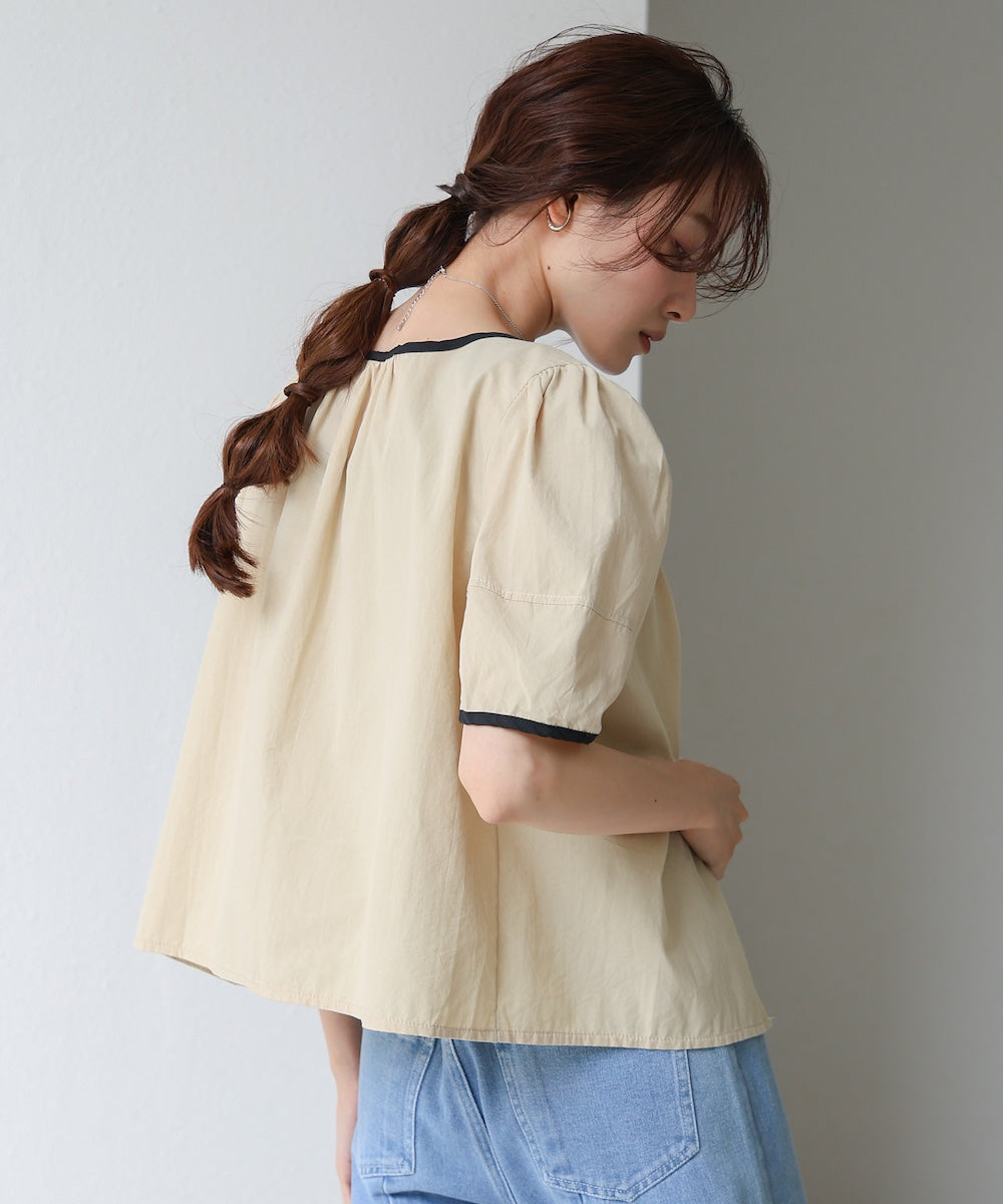 パイピングリボンブラウス
