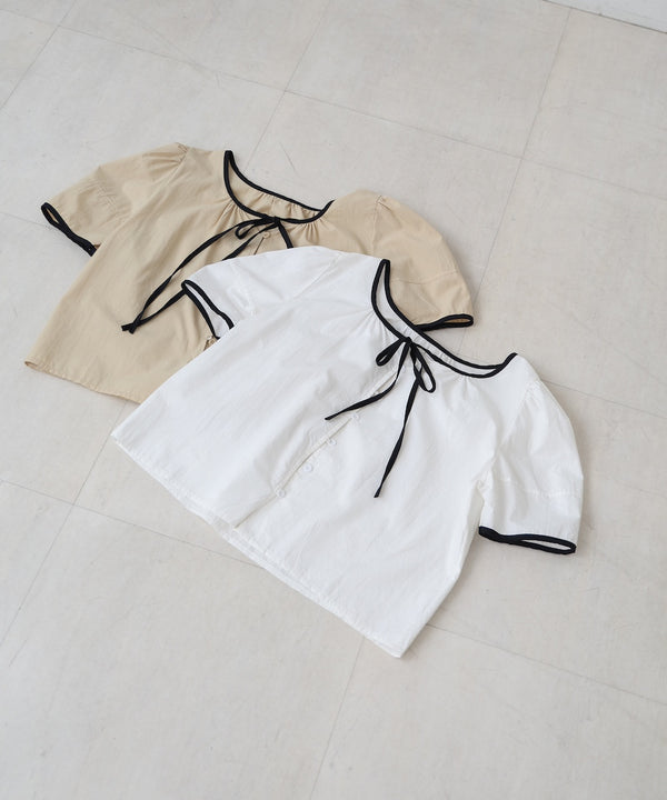 パイピングリボンブラウス