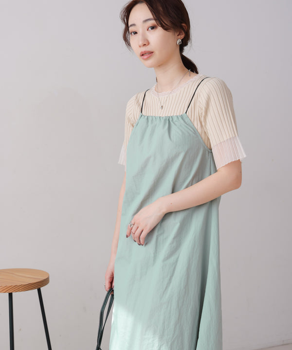 ストラップデザインキャミワンピース