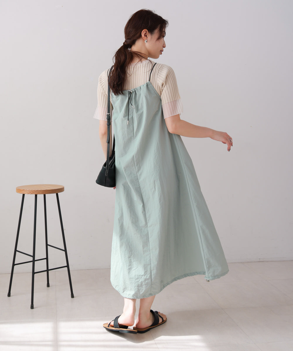 ストラップデザインキャミワンピース