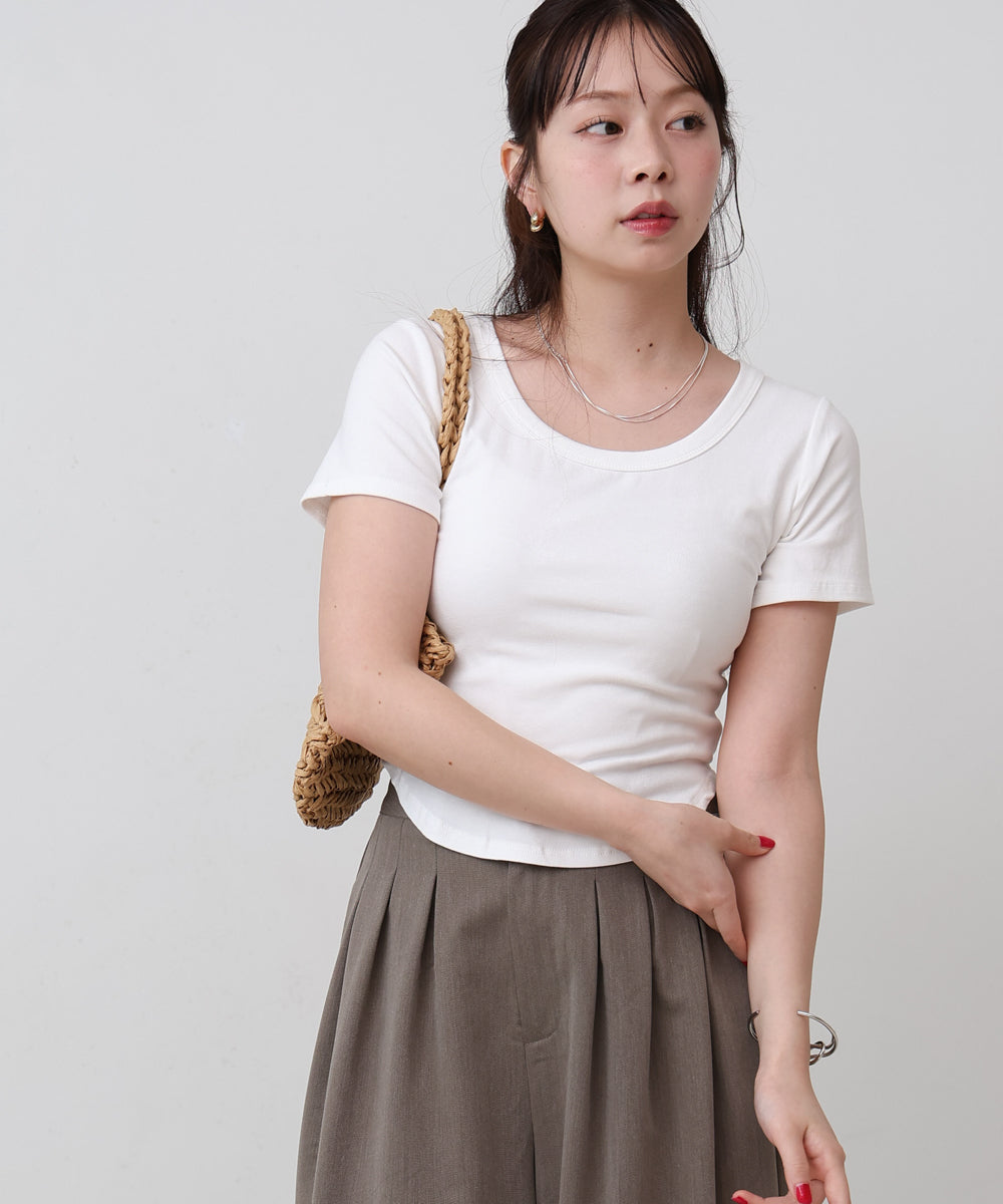 ラウンドヘムベーシックＴシャツ