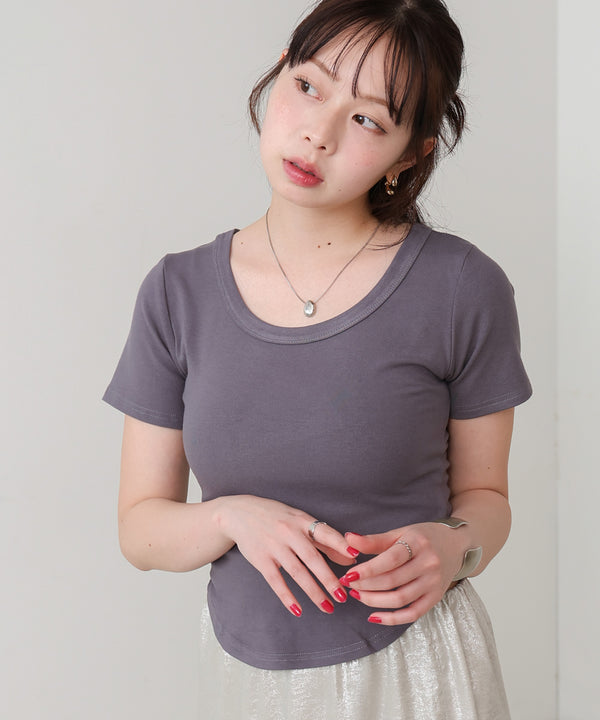 ラウンドヘムベーシックＴシャツ