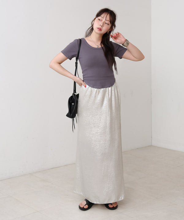 ラウンドヘムベーシックＴシャツ