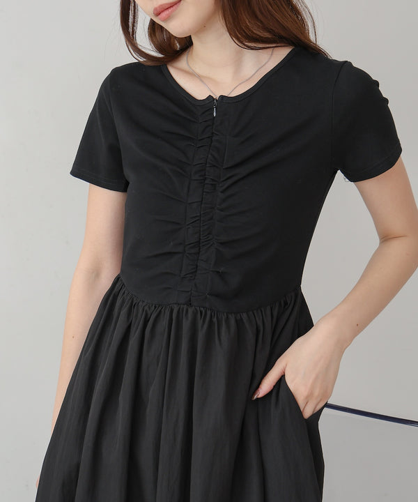 フロントギャザー異素材ドッキングワンピース