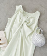 フロントねじりワンピース