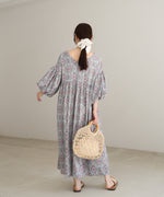 バルーン袖ミドル丈プリントワンピース