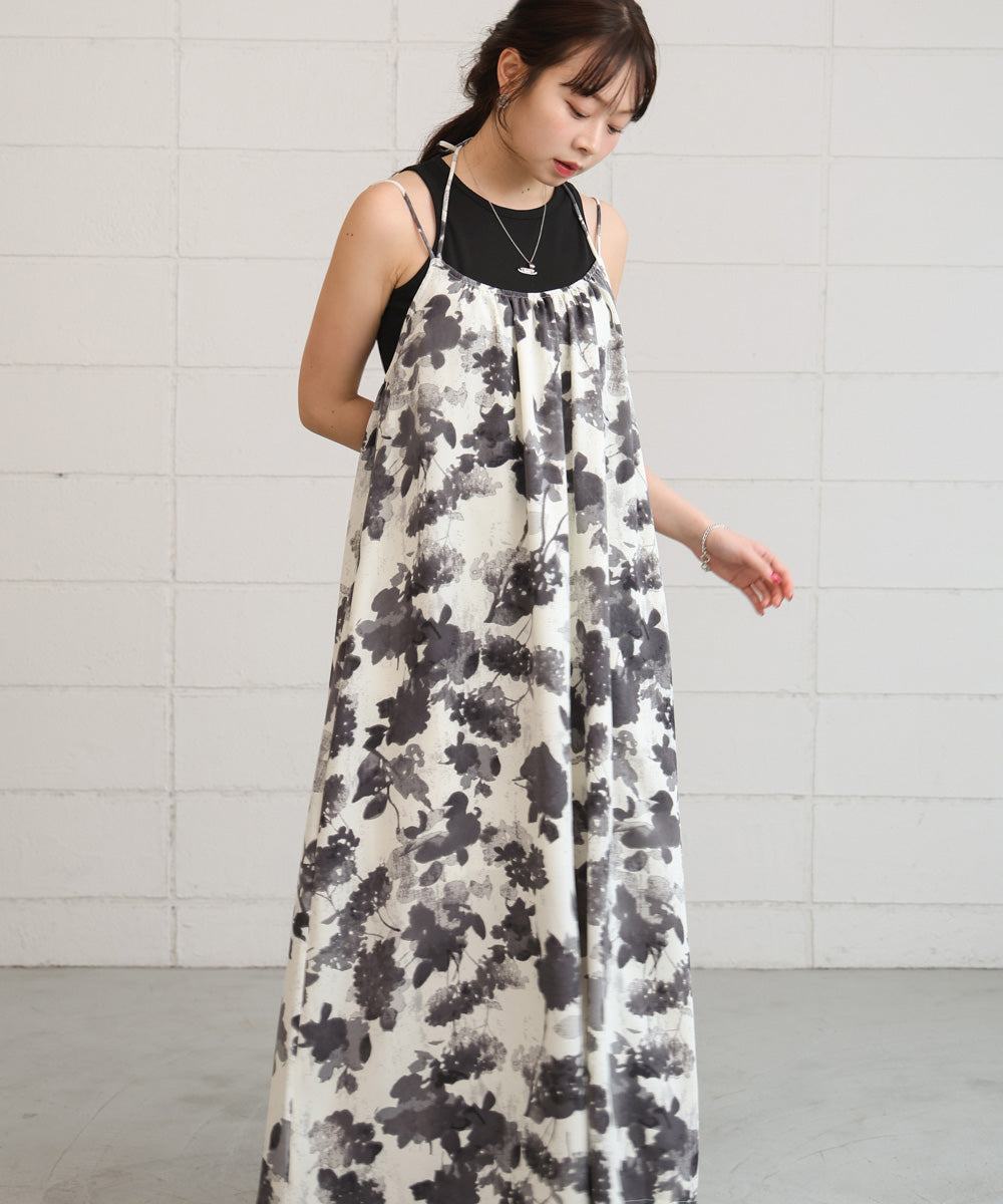 アートフラワー柄キャミワンピース
