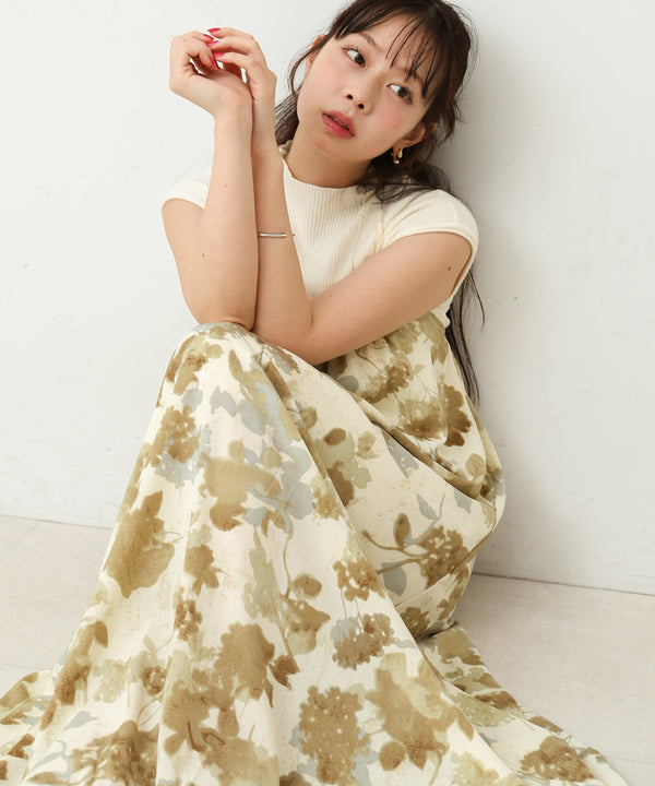 アートフラワー柄キャミワンピース