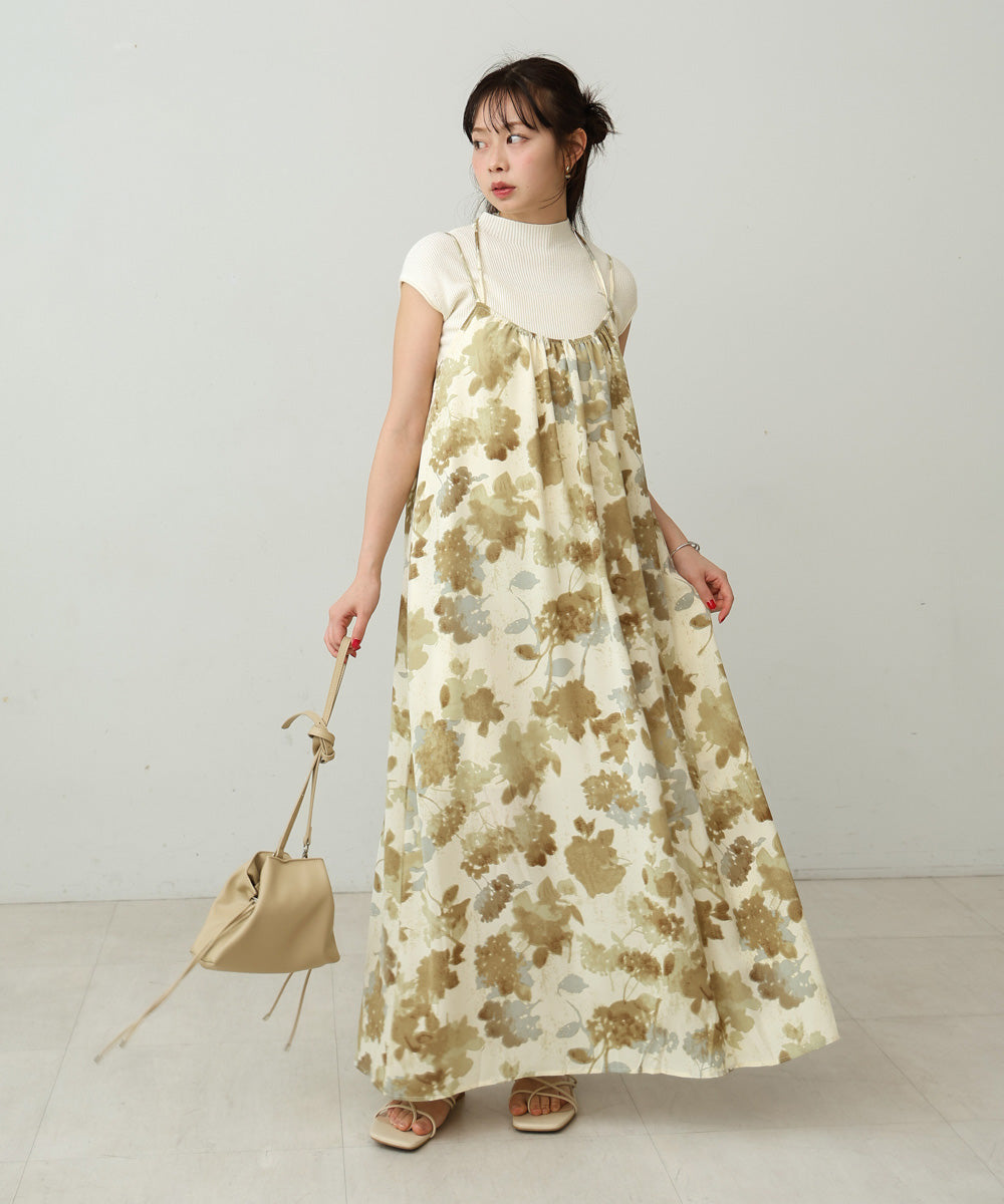 アートフラワー柄キャミワンピース