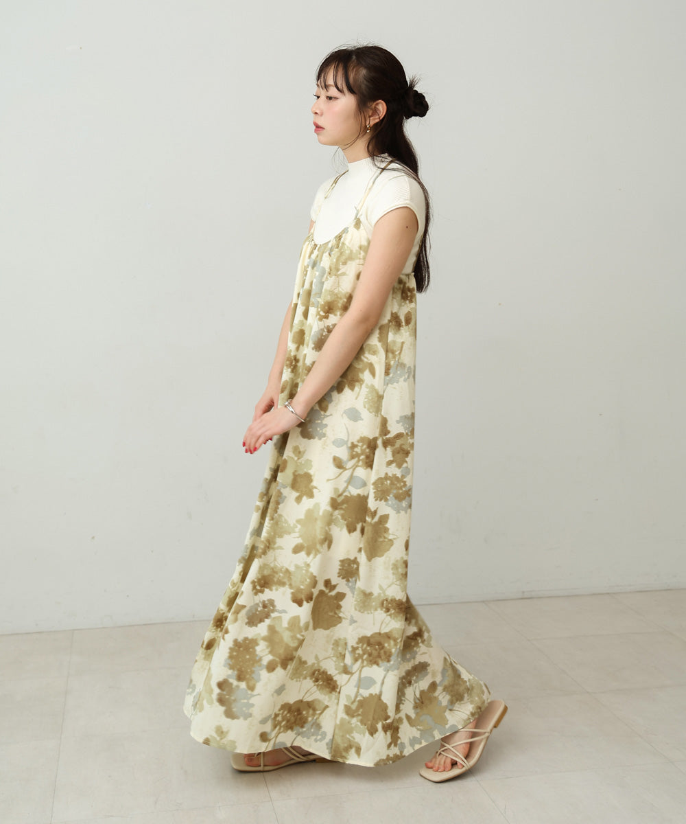 アートフラワー柄キャミワンピース