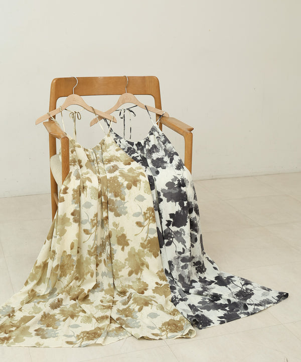 アートフラワー柄キャミワンピース