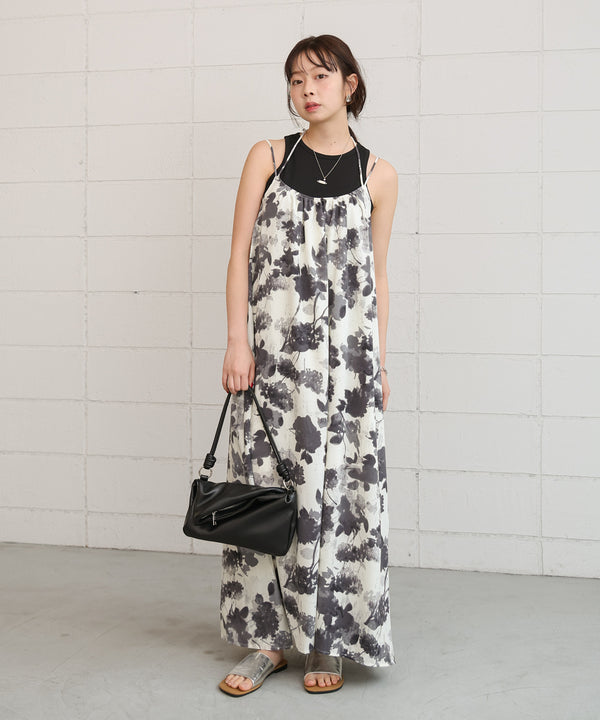 アートフラワー柄キャミワンピース