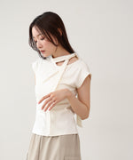 タイ付きコンパクトトップス