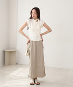 タイ付きコンパクトトップス