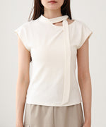 タイ付きコンパクトトップス