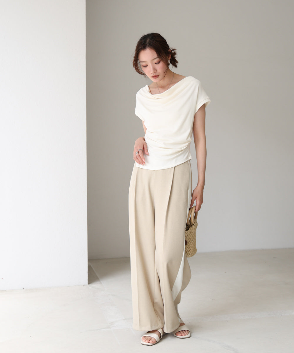 ドレープコンパクトトップス