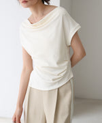 ドレープコンパクトトップス