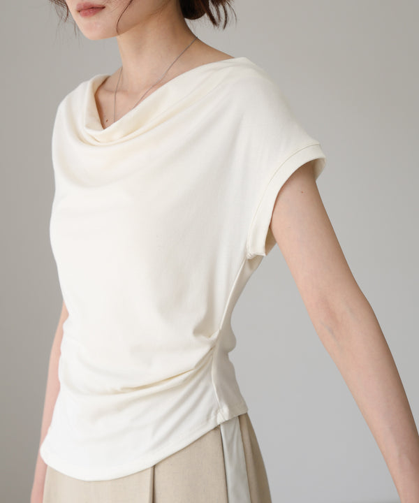 ドレープコンパクトトップス