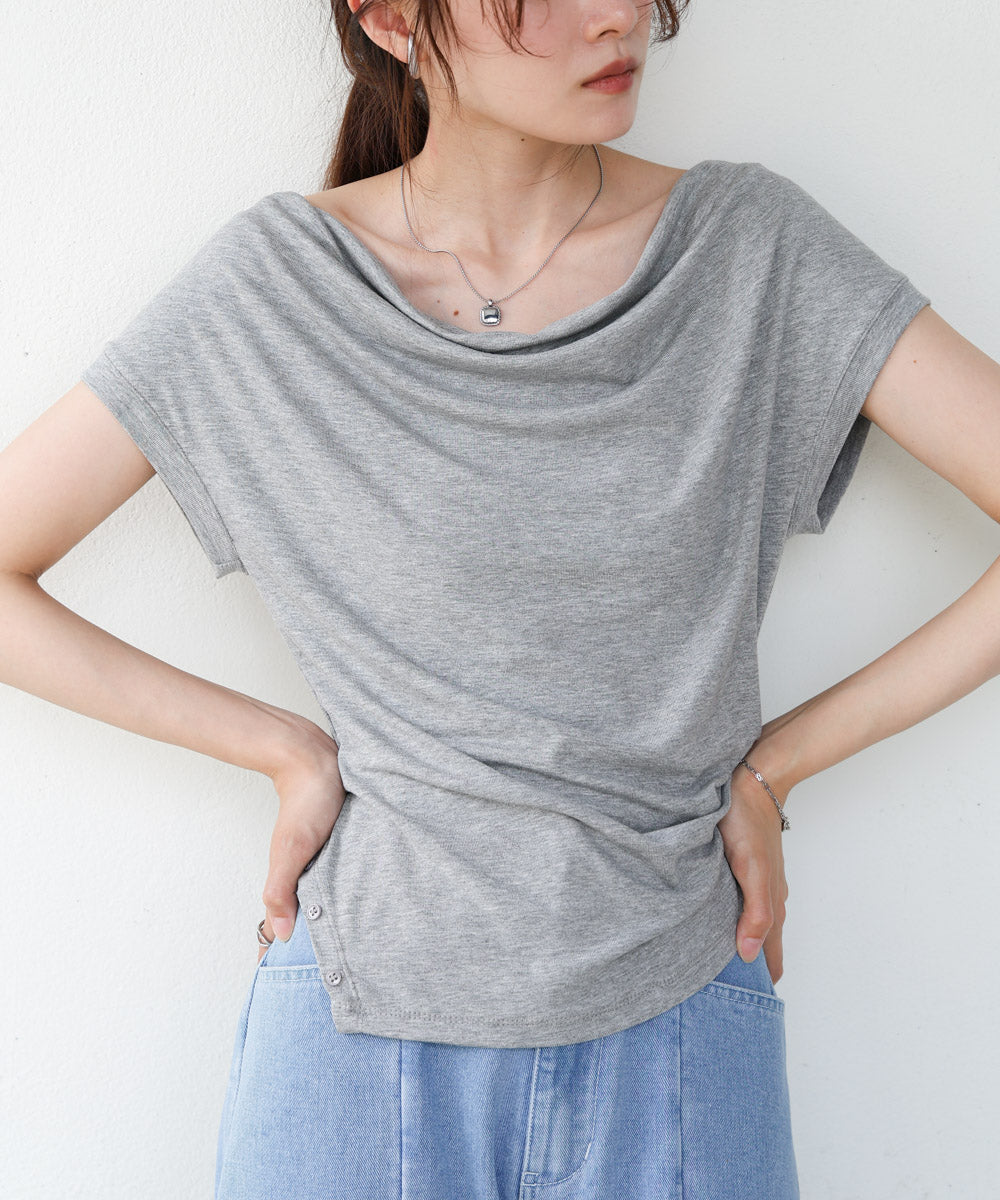 ドレープコンパクトトップス